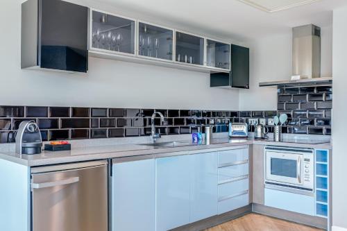 Captain's Club Hotel & Spa near Solent Meads Golf Centre