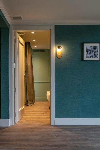Hotel Via Augusta - image 4