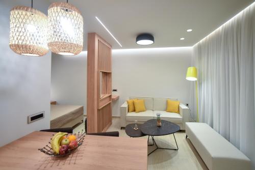 Almy Beach Hotel 4