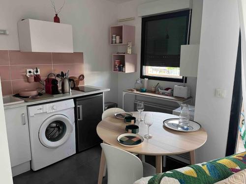 Grand Studio avec Parking et Wifi in Castelnau-le-Lez