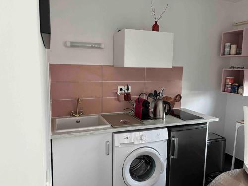 Grand Studio avec Parking et Wifi in Castelnau-le-Lez