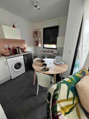 Grand Studio avec Parking et Wifi in Castelnau-le-Lez