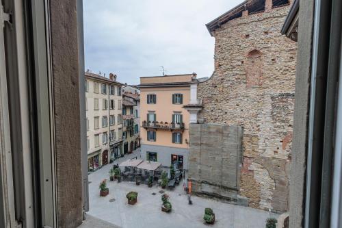 La Piazzetta, Bergamo (fotografie 5)