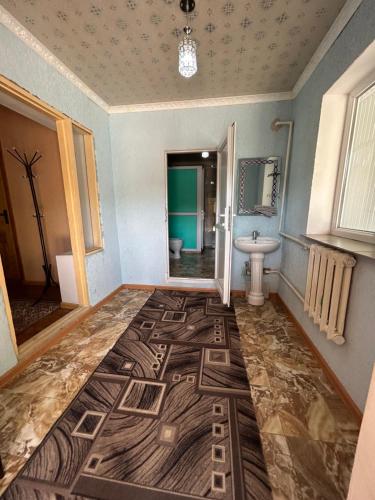 Green Forest guest house in Talas