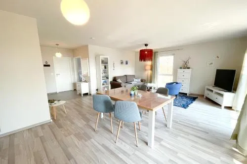Strandstrasse 21 Ferienwohnung Domizil Auszeit in Ostseebad Kölpinsee, Deutschland