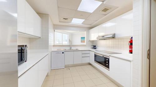 Vacationer Holiday Homes I Bright 2 Bedroom l Prime Location in JBR l Close to JBR Beach, Дубай (фото 5)