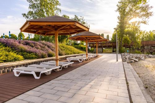 Hotel Thermalpark - image 2