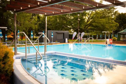 Hotel Thermalpark - image 11