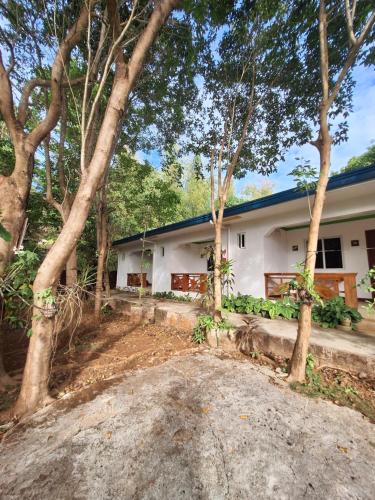 Bluridge Guest House in Остров Сикихор