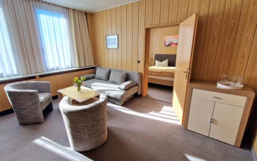 Hotel-Pension Am Kirschberg - image 3