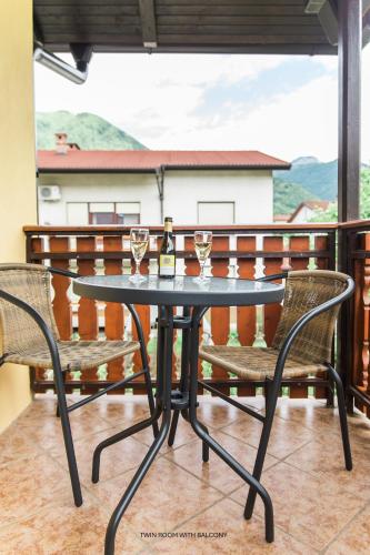 شرفة/ تراس, Apartment and room Anica in Tolmin