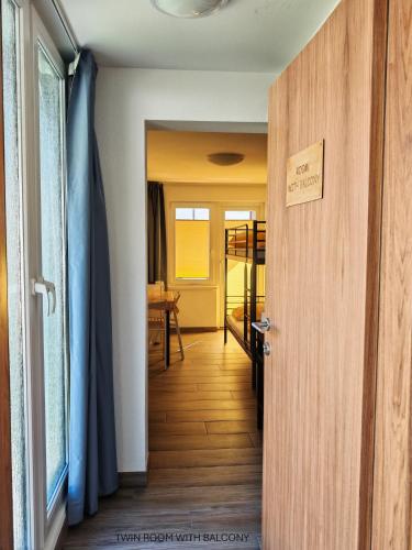 مدخل, Apartment and room Anica in Tolmin