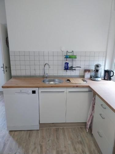 Kuchnia, Ferienwohnung 3, Nahe Augenklinik, Zentr SB besonders für Monteure (Ferienwohnung 3, Nahe Augenklinik, Zentr SB besonders fur Monteure) in Sulzbach