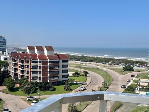 Torre Marina a pasos de Playa Brava