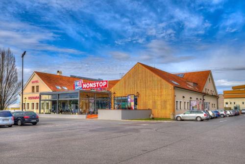 Itvv - Hotel - Chvalovice