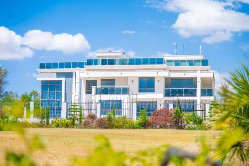 Ivory Mansion, a luxurious 5br Villa nestled on 3acres with stunning views in Nanyuki