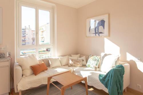 #25 2BDR Port, 5min from the Old Town Balcony, AC&WIFI, Nice (photo 8)