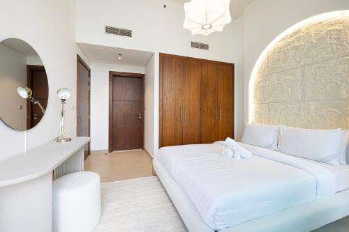 Luxurious 1BR with amazing Burj Khalifa View!