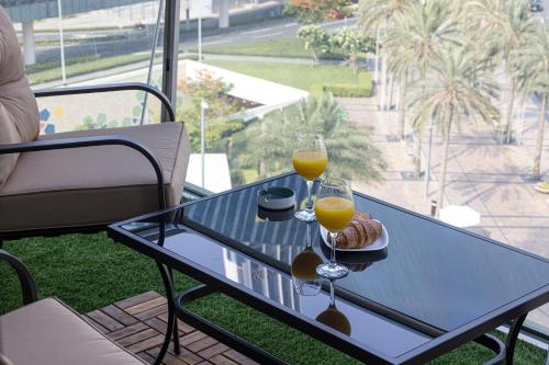 Luxurious 1BR with amazing Burj Khalifa View!