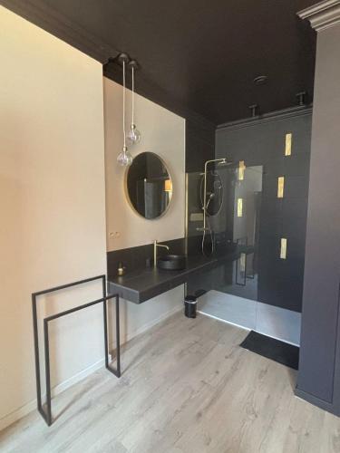 Le 76 appartement 2 chambres avec jardin in Marche-en-Famenne