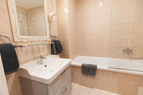 Forums Boutique Hotel - image 14
