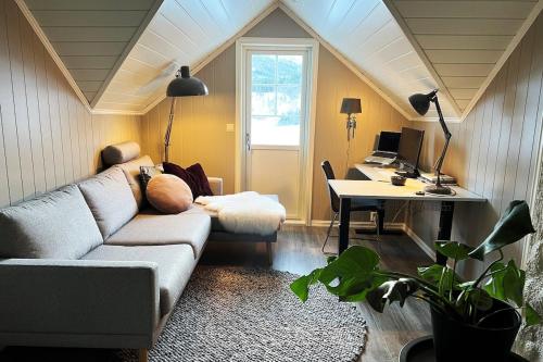 Scenic Private House Surrounded by Nature in Måndalen
