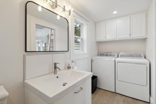 Harbour View Loft at Bells Cove