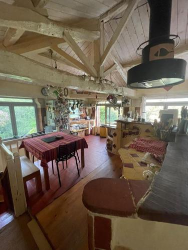 Maison Atypique dans le Gers avec activités (Maison Atypique dans le Gers avec activites) in Auch