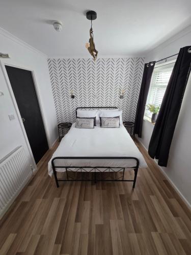 Double Room room in Bluebell Hotel