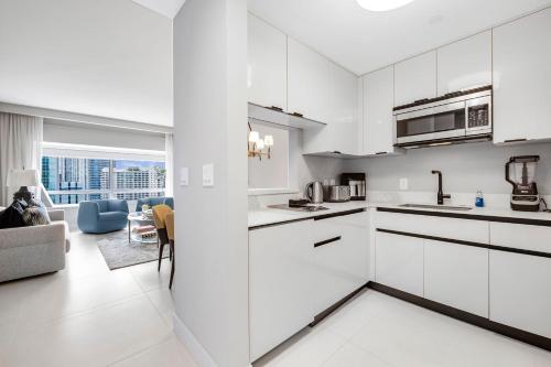 King Suite - City View at Four Seasons Miami in Miami, USA