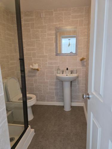 Double Room image 4