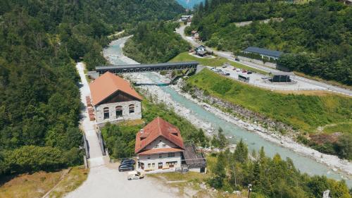 Viesnīcas āriene, Ostello IMPERINA in Rivamonte Agordino