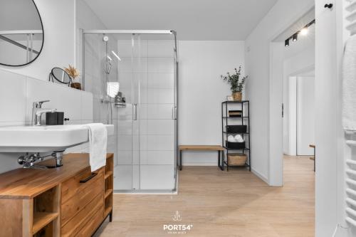 Apartment with Terrace image 4