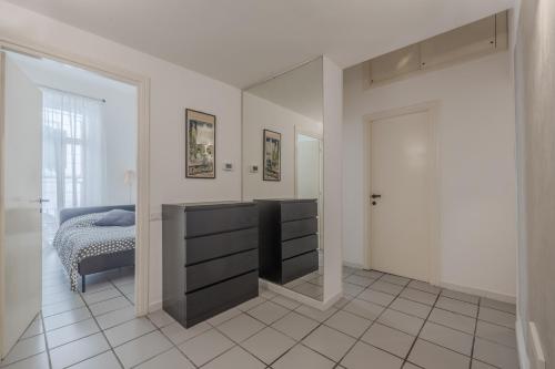 Vibrant Trastevere 2 bedrooms on Via del Moro, Řím (fotografie 5)