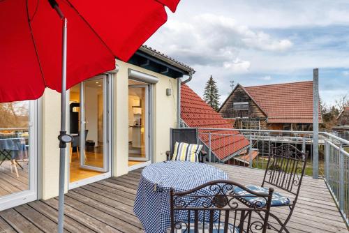 Superior One-Bedroom Apartment with Balcony
