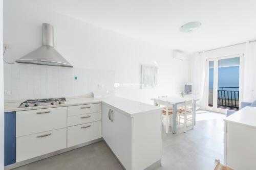 Superior Two-Bedroom Apartment image 6