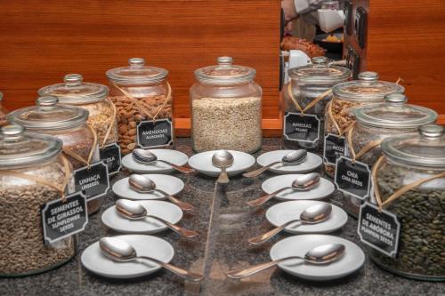 Vip Executive Arts Hotel - image 5