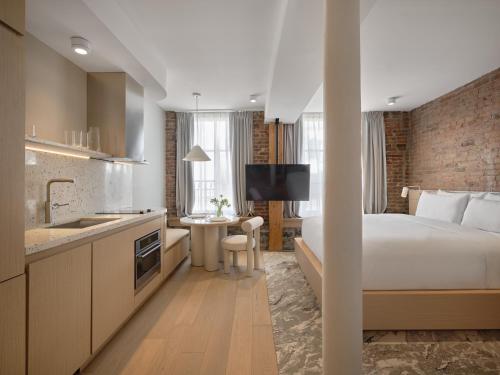 Studio room in CORNER - Luxury Serviced Apartments
