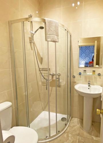 Single Room image 10
