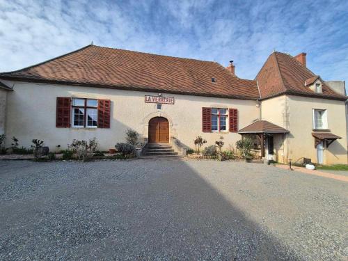 Le refuge des3petitscochons chambre d'hôte Bellenaves