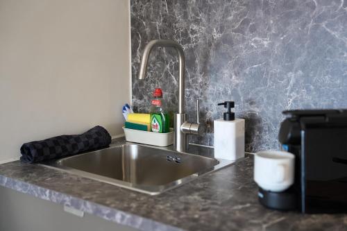 Konyha, Cozy & Fully Equipped Studio in Eindhoven 2 in Bloemenplein