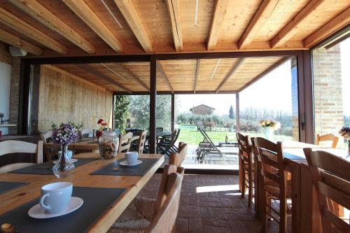 virtuve, Villa Montello Pool, Jacuzzi, Ac, Wifi, Treviso in Volpago Del Montello