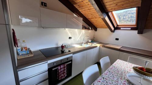 Konyha, Silvydolomitiapartment in Lorenzago Di Cadore