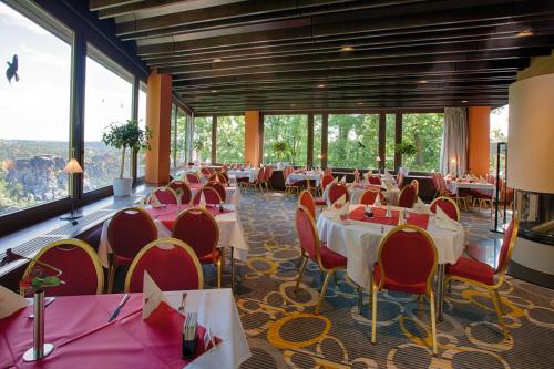 商務中心, 巴斯蒂博格酒店 (Berghotel Bastei) in 洛門