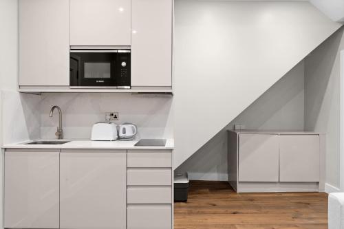 Grove Heights Notting Hill London
