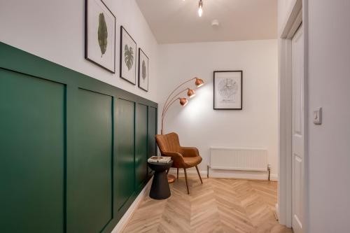 Stylish 2 Bedroom Apartment in Belfast in วิลการ์ พาร์ค แอเรีย