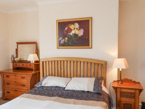 Mayfield Manor - image 8