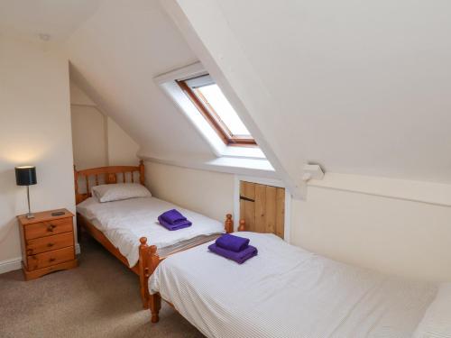 Mayfield Manor - image 6