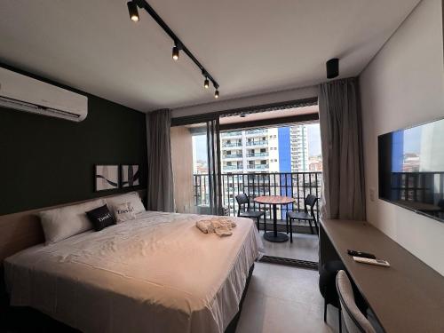 TrevizZo Analia Franco in อกวาราซา