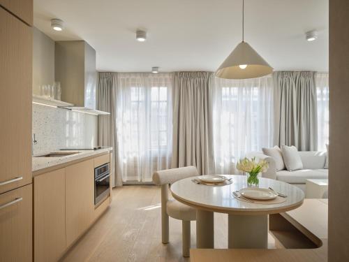 One-Bedroom Apartment room in CORNER - Luxury Serviced Apartments
